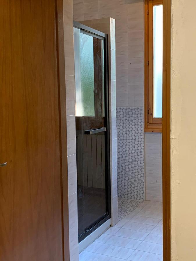 קוורצ'יאנלה Bellavista Beachfront Apartments מראה חיצוני תמונה
